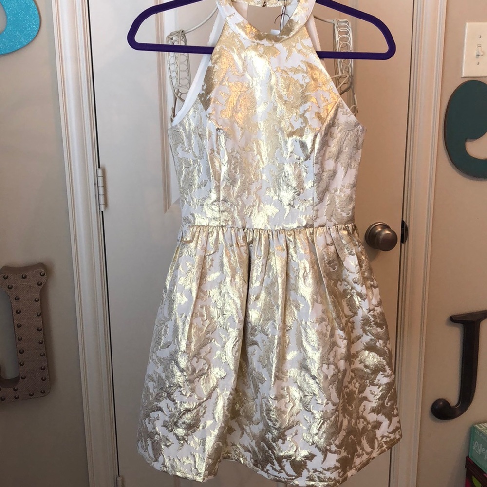 ⭐️Gorgeous Gold tapestry dress 👑 size S